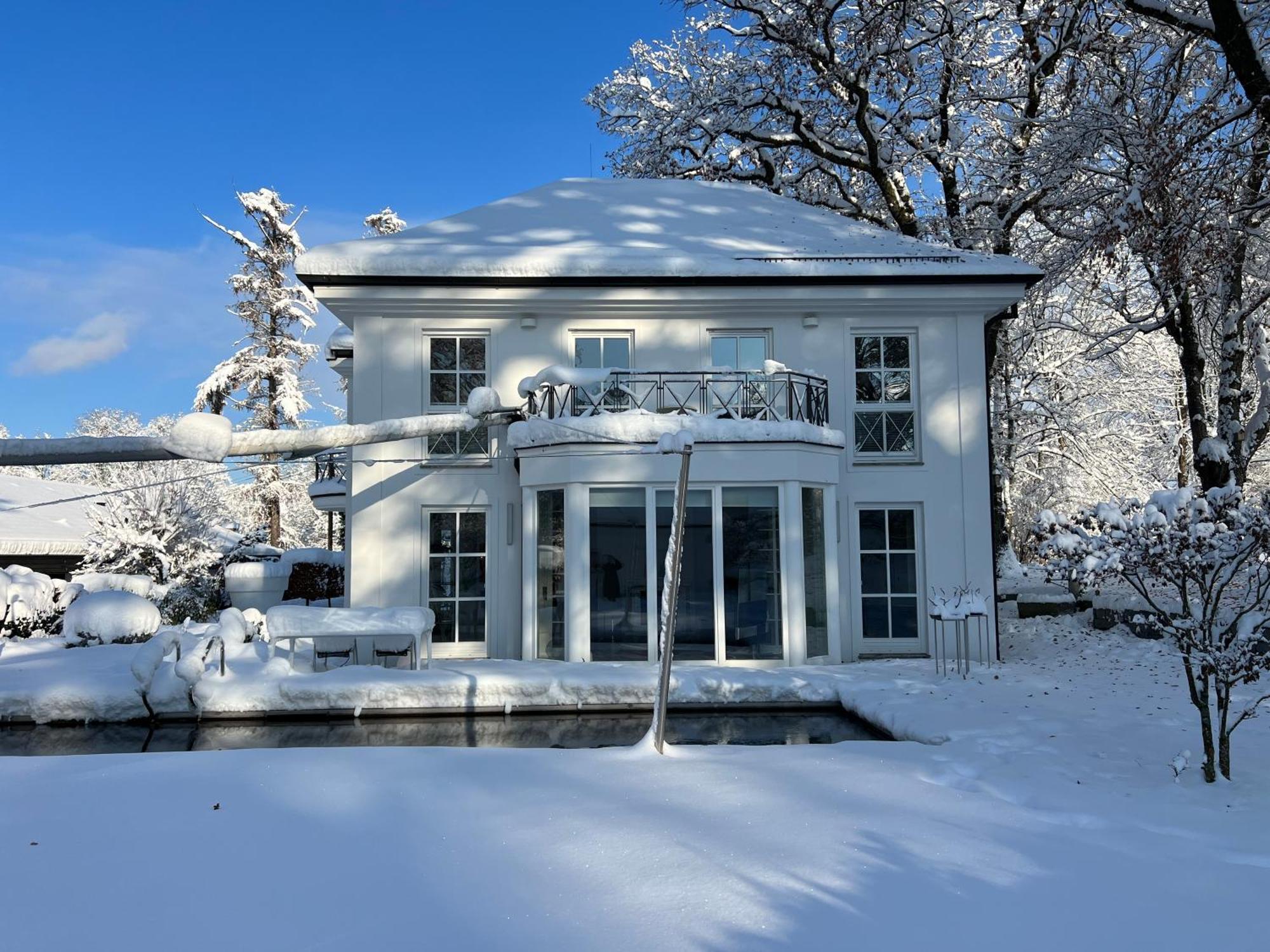 Herrenhaus - Starnberger See - Ammerland Münsing Eksteriør billede